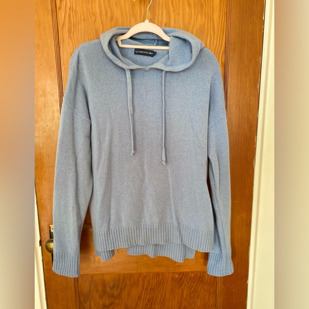 United by blue recycled cashmere hooded sweater L